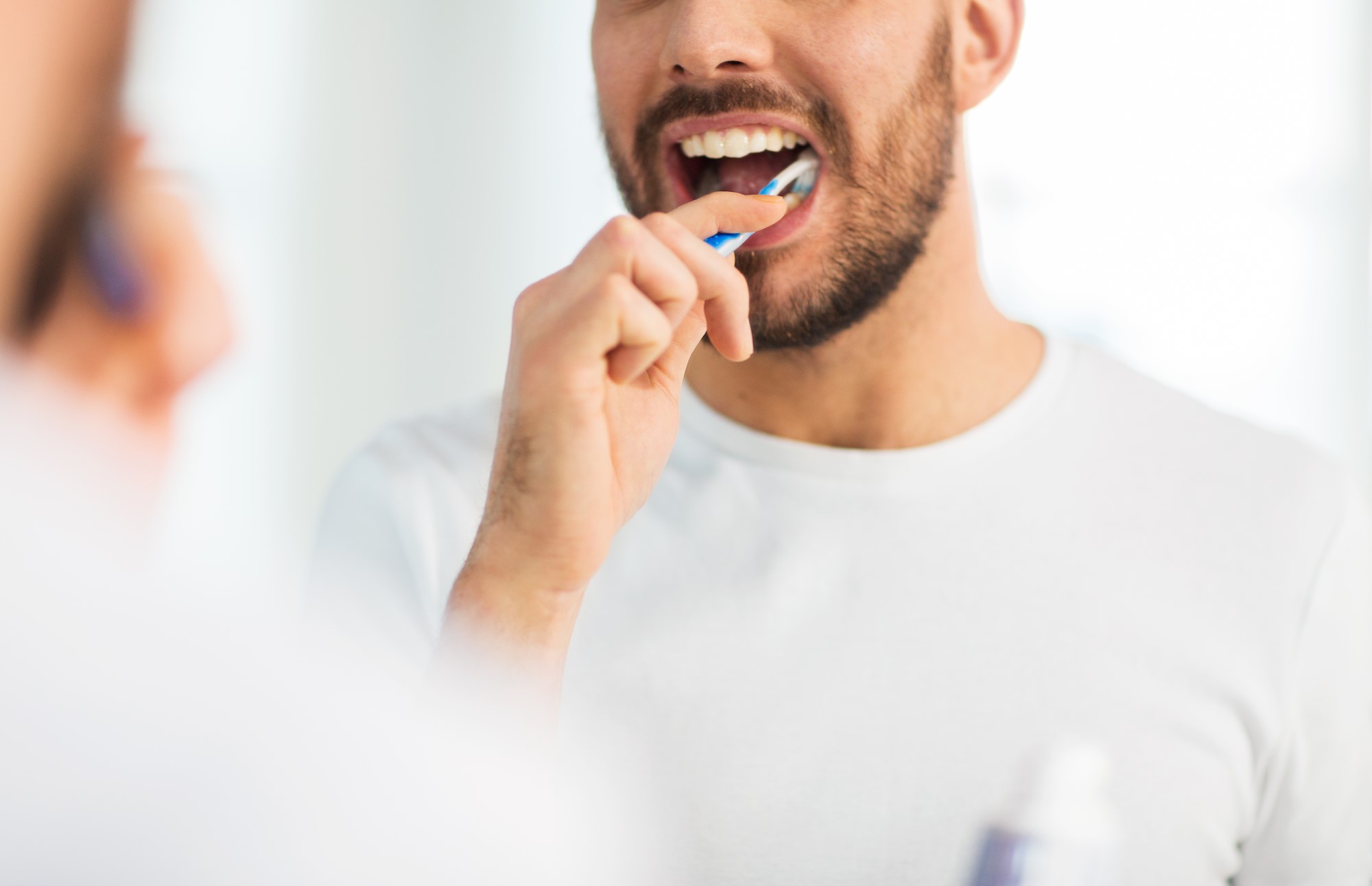 מתכוננים לפסח: שמירה על בריאות וניקיון השיניים